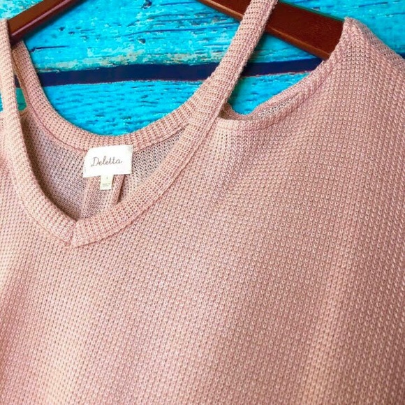 ANTHRO DELETTA Cold Shoulder Knit High Low Sweater - Picture 5 of 5